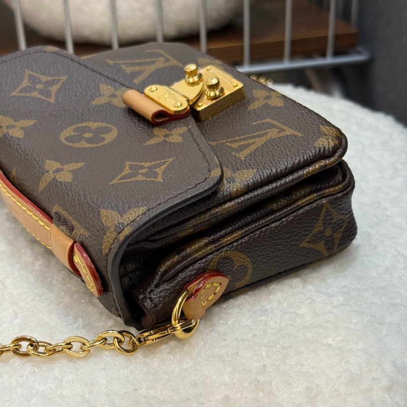 Lv迷你郵差包✨最新晶片款-5