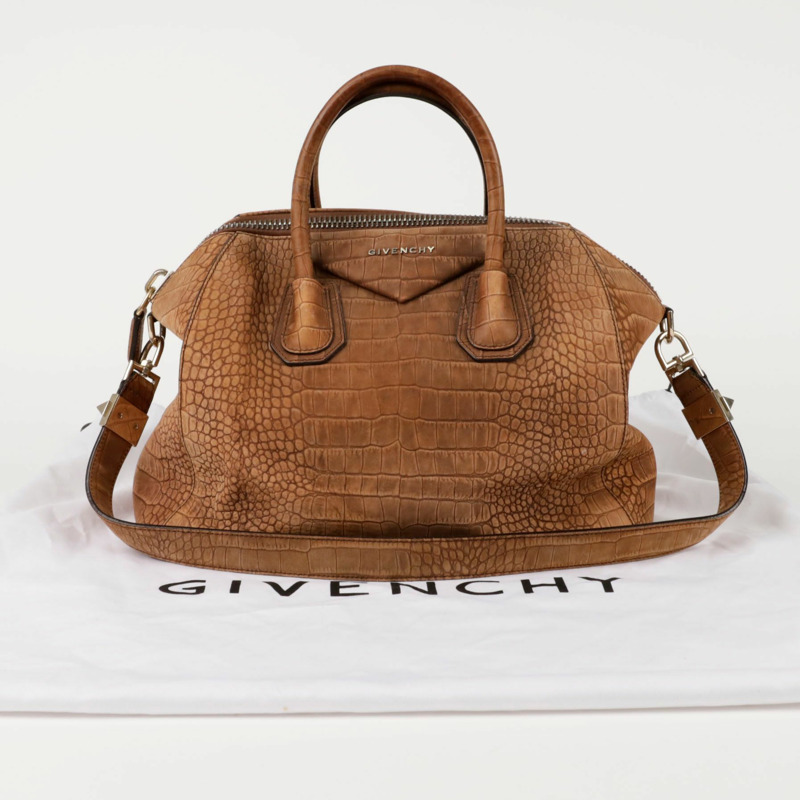 GIVENCHY Antigona 中型手提單肩包-0