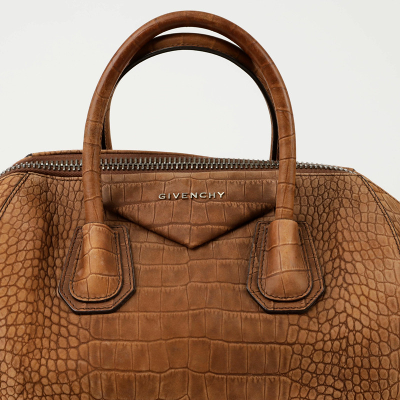 GIVENCHY Antigona 中型手提單肩包-1