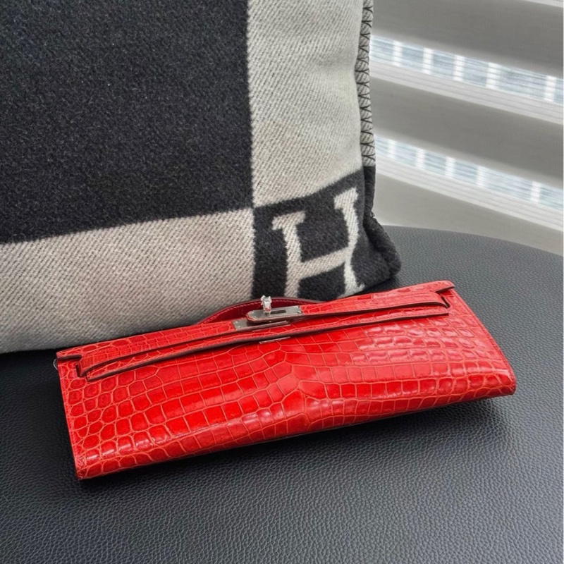 Hermes  愛馬仕 Kellycut天竺紅銀扣 亮面兩點鰐魚 框P刻-1
