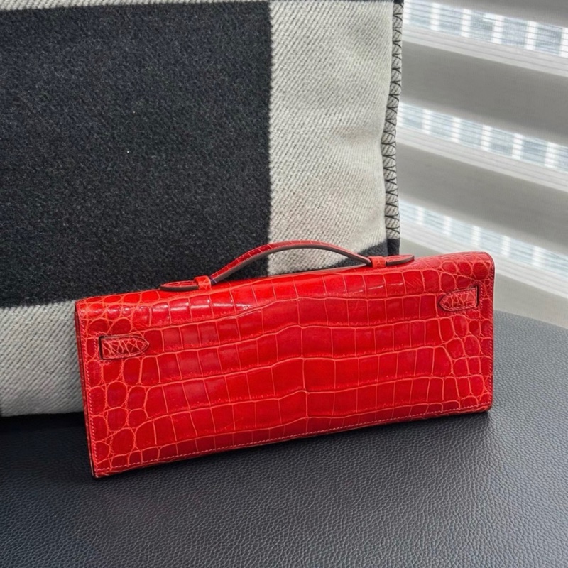 Hermes  愛馬仕 Kellycut天竺紅銀扣 亮面兩點鰐魚 框P刻-3