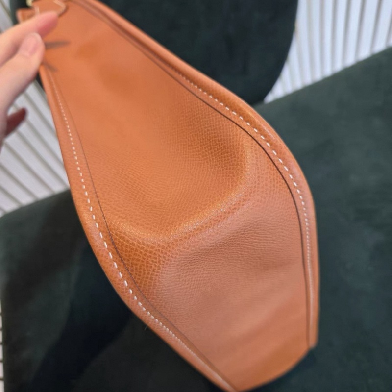 Hermes 中古包 成色很好幾乎全新 簡約高級 文藝氣質拉滿 現已絕版-5