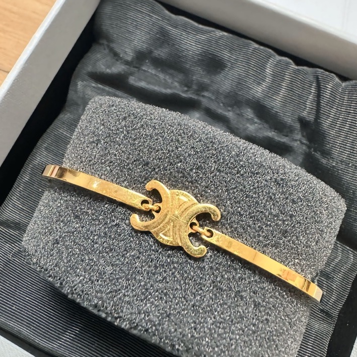 CELINE TRIOMPHE 鉸接式手鐲-7