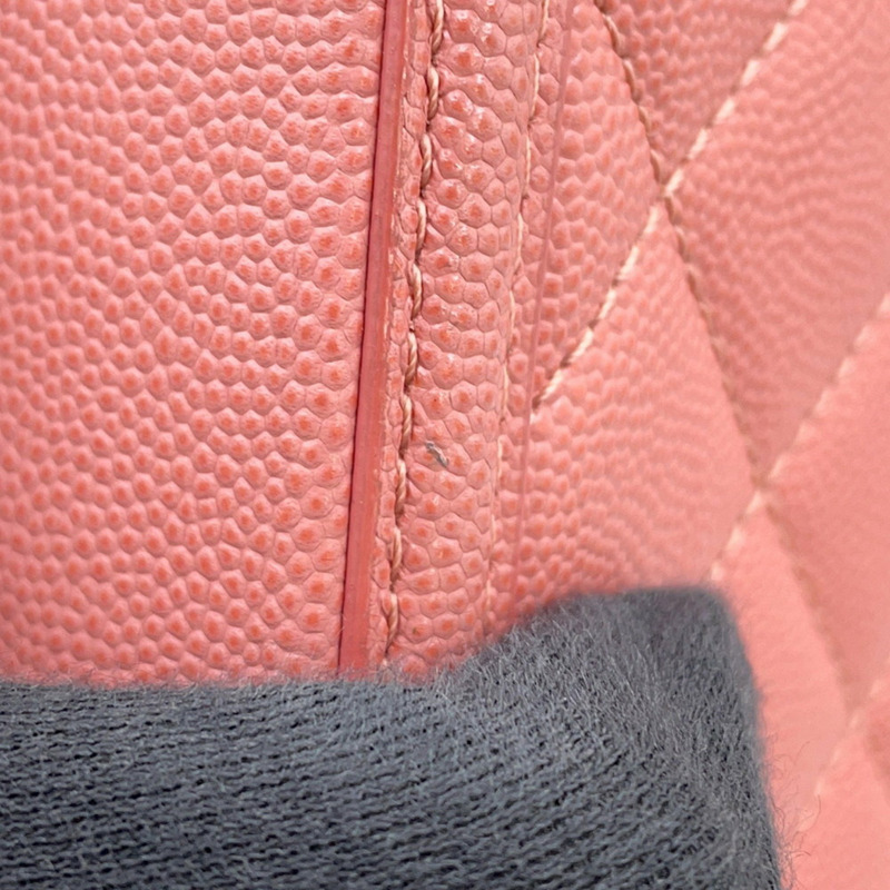 香奈兒 CC 鏤空鏈條肩背包，魚子醬紋皮革，貨號 A93343 CHANEL-5