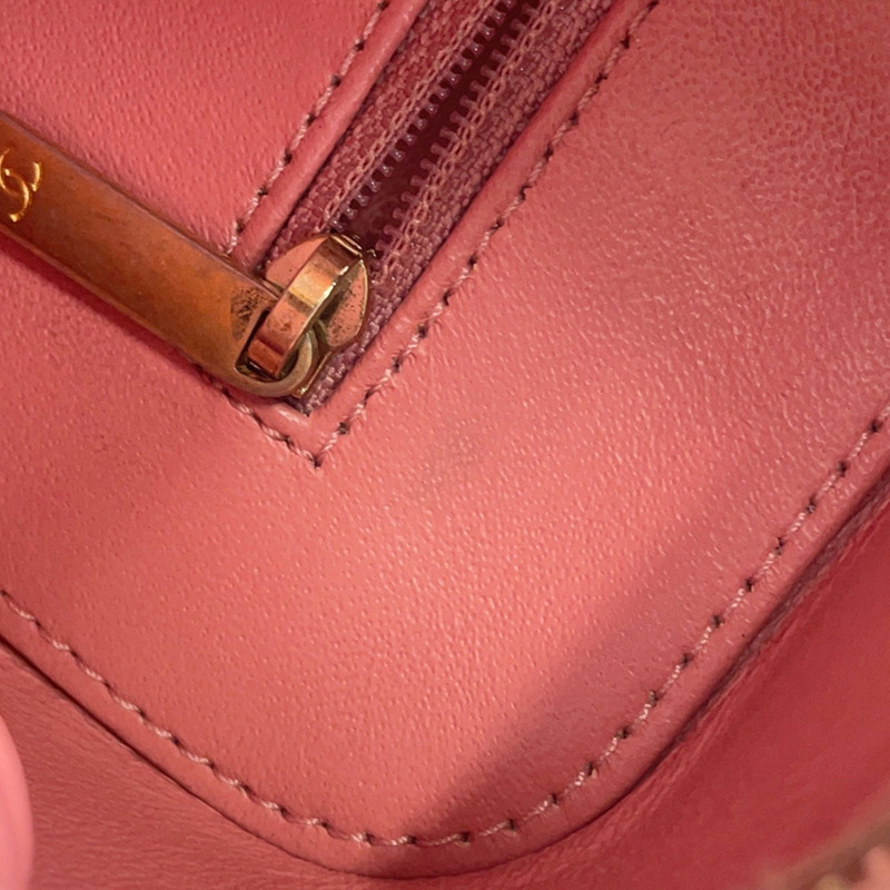 香奈兒 CC 鏤空鏈條肩背包，魚子醬紋皮革，貨號 A93343 CHANEL-9