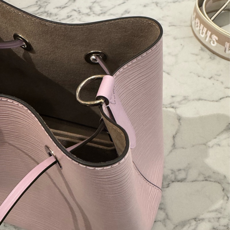 LV粉紫色EPI NOE BB-19