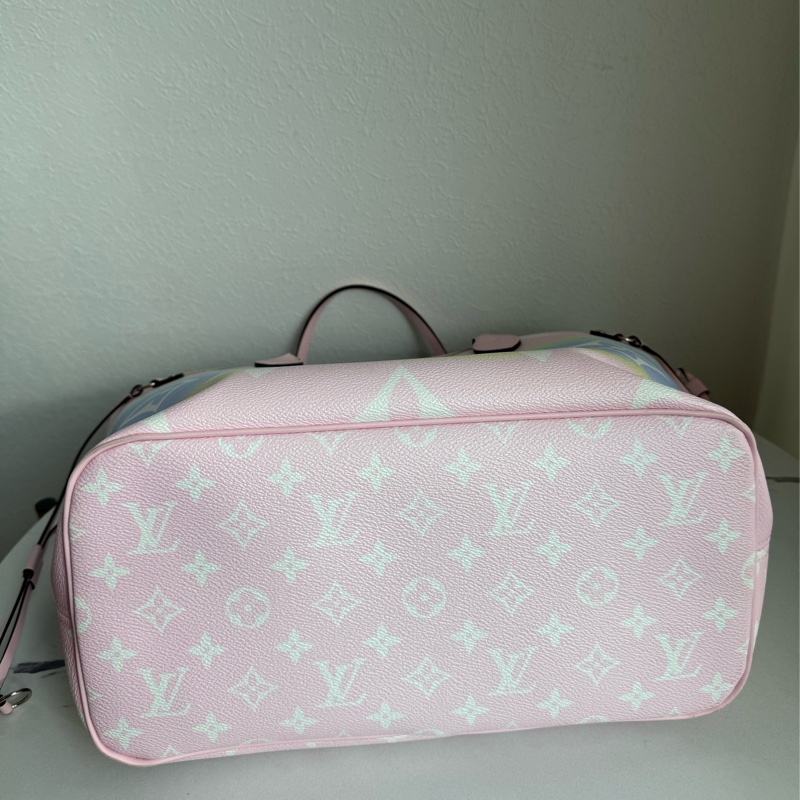 LV彩虹皮革NEVERFULL MM-4