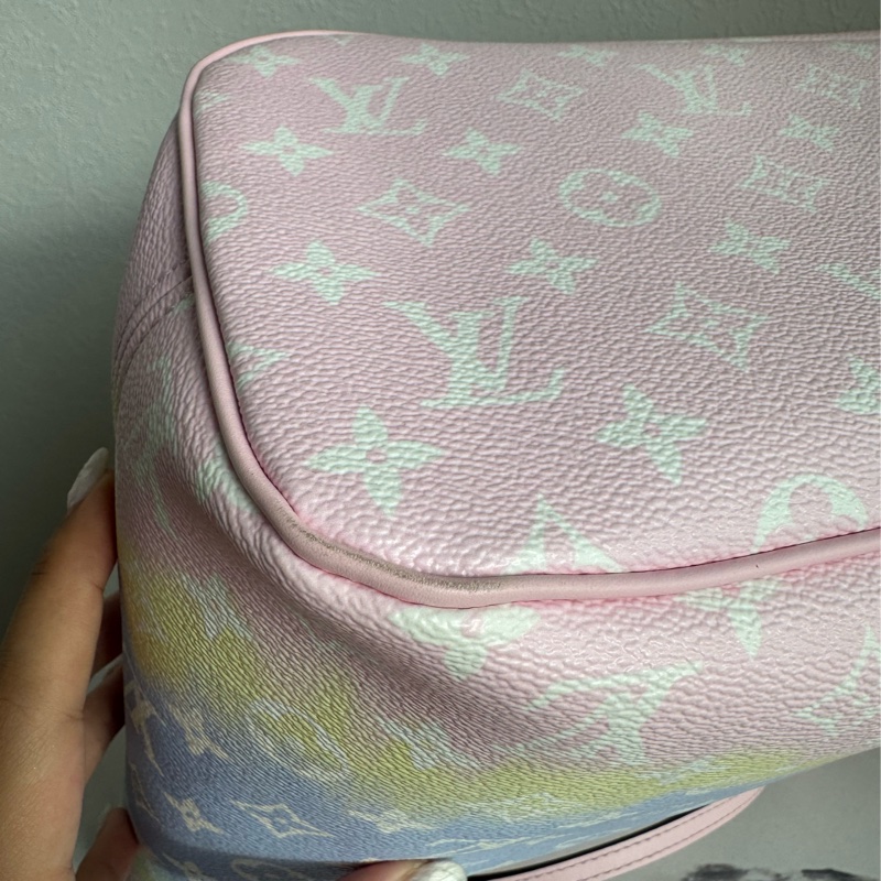 LV彩虹皮革NEVERFULL MM-7