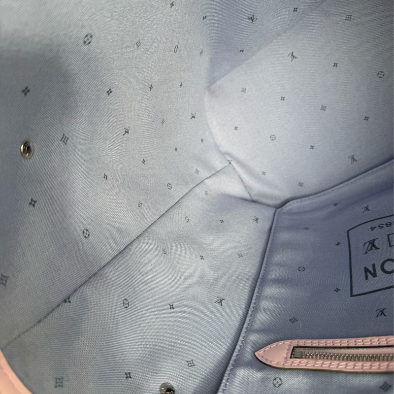 LV彩虹皮革NEVERFULL MM-15