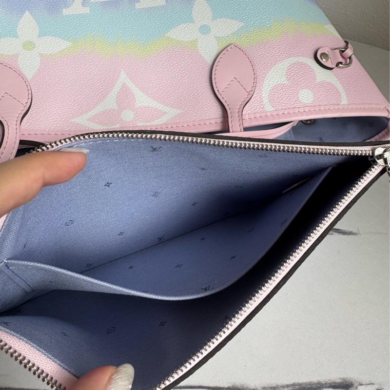 LV彩虹皮革NEVERFULL MM-37