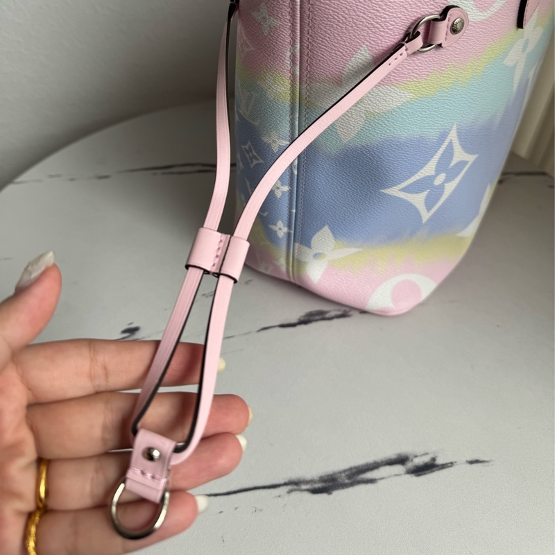 LV彩虹皮革NEVERFULL MM-41