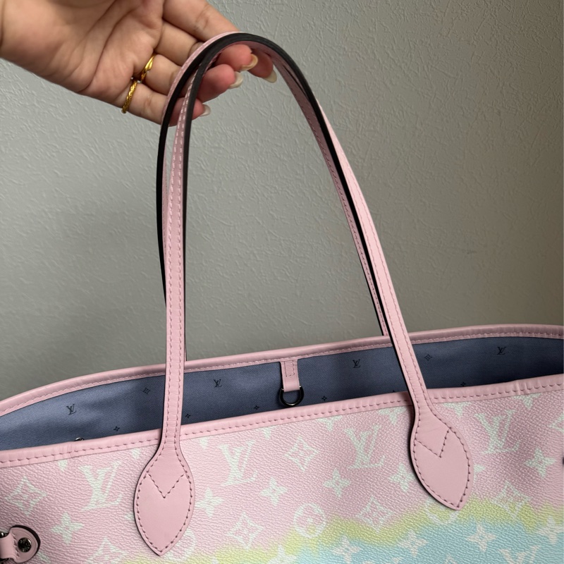 LV彩虹皮革NEVERFULL MM-44