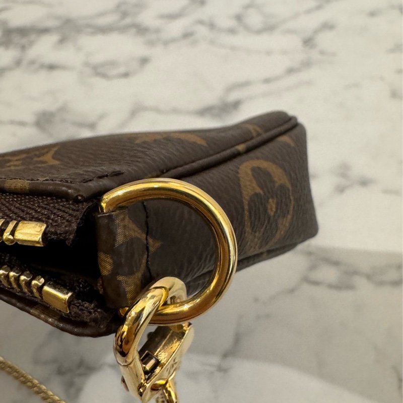 LV m68009花紋小金鏈包-23
