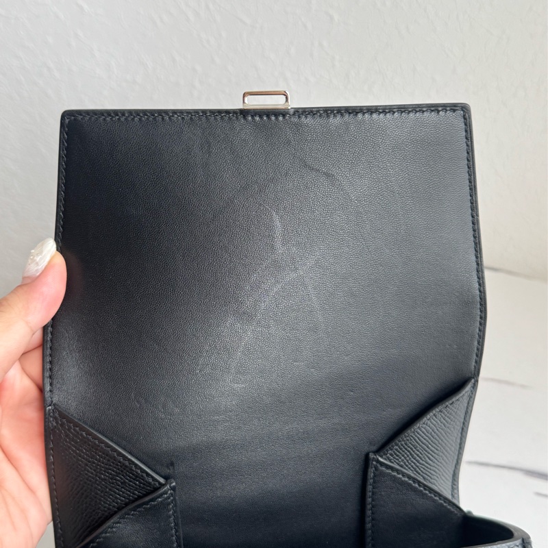 Hermes黑色銀釦Della屁股包-11