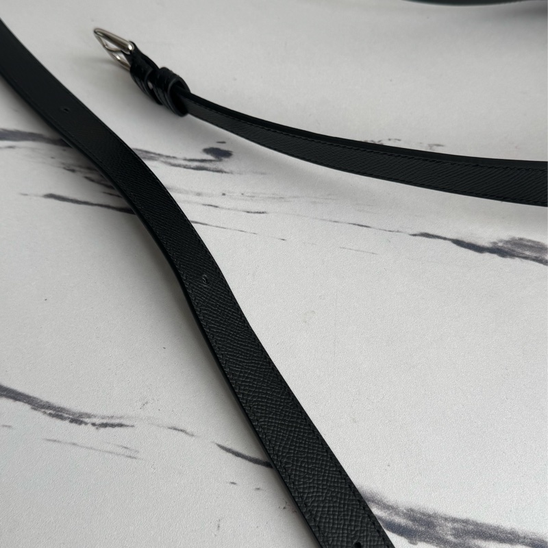 Hermes黑色銀釦Della屁股包-36