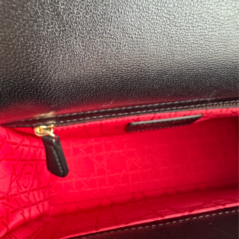 Dior黑羊皮金吊飾5格黛妃包-29