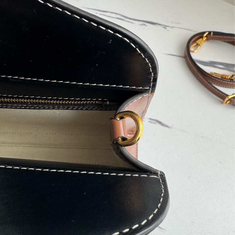 Burberry 黑皮革邊帆布手提兩用包-22