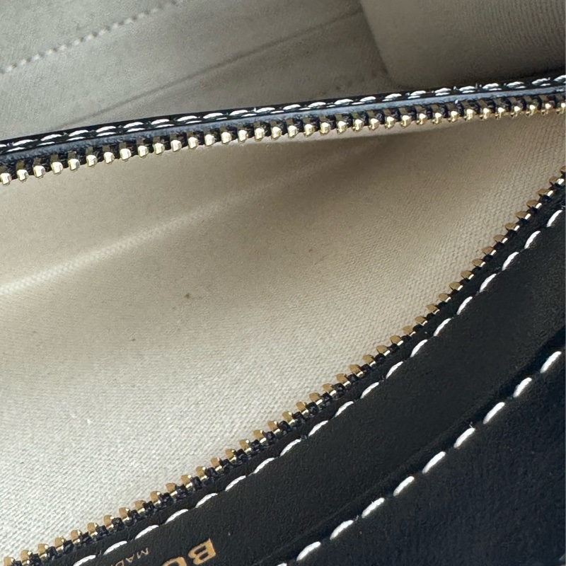 Burberry 黑皮革邊帆布手提兩用包-36