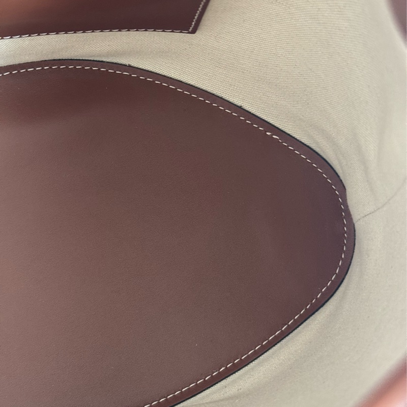 Burberry 棕色針織格紋手提兩用水桶包-31