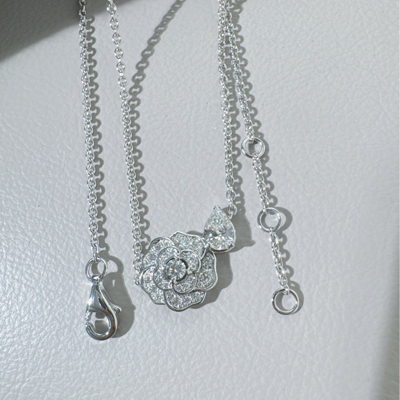 Chanel香奈儿 CAMÉLIA PRÉCIEUX系列 白金山茶花水滴项链-4