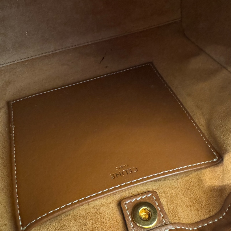 Celine焦糖皮革浮雕經典logo手提兩用包 闆娘超愛😻-21