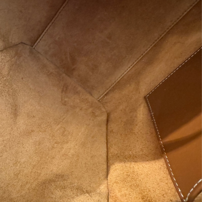 Celine焦糖皮革浮雕經典logo手提兩用包 闆娘超愛😻-22