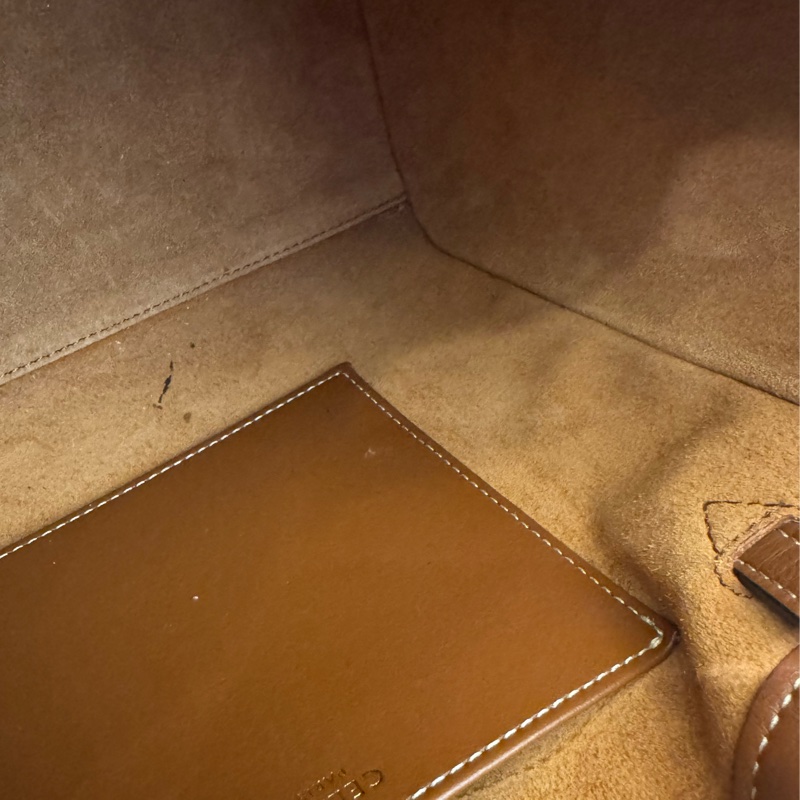 Celine焦糖皮革浮雕經典logo手提兩用包 闆娘超愛😻-23