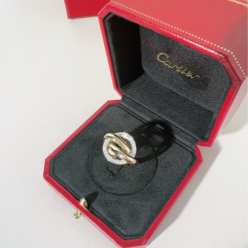 Cartier卡地亚 Trinity Crash系列 三色金镶钻戒指-2
