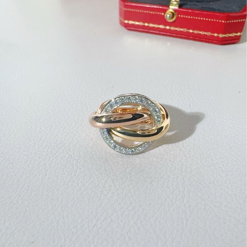 Cartier卡地亚 Trinity Crash系列 三色金镶钻戒指-4