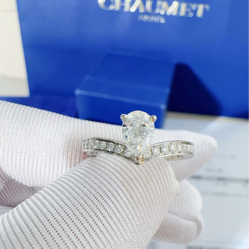 Chaumet尚美 Josephine Aigrette加冕·爱系列 白鹭冠冕 V字型水滴钻戒-7