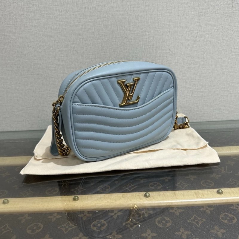 LV馬卡龍藍WAVE相機肩背斜背包 22*5*14 99新配件塵袋-1