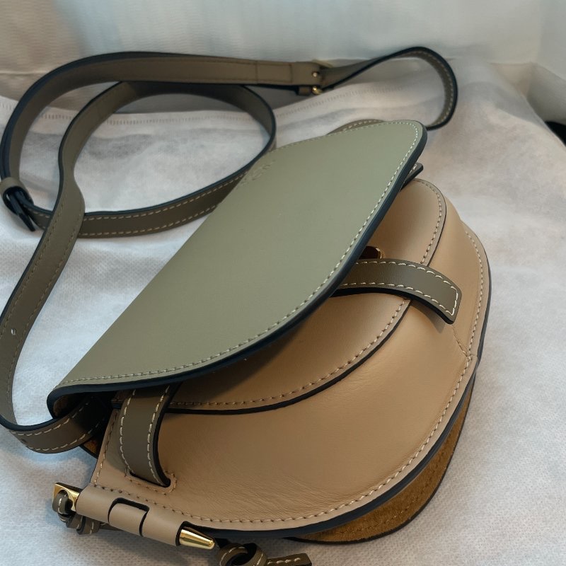 loewe mini gate dual淺綠色抹茶綠拚米色 99新配件塵袋-3