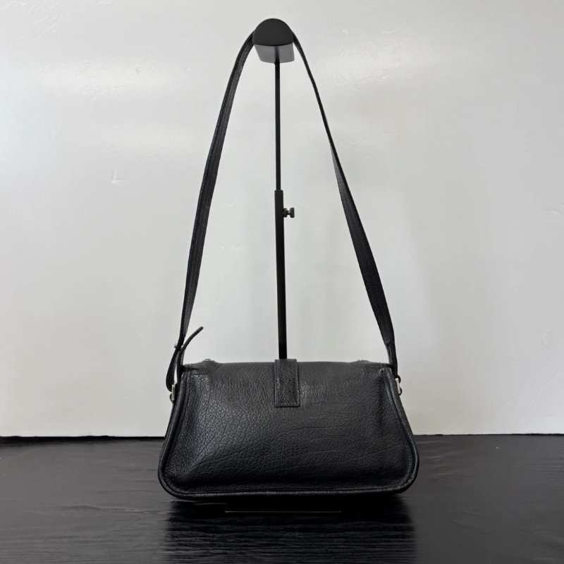 CHANEL 黑銀2.55腋下肩背包 27*15*7 98新配件塵袋-5