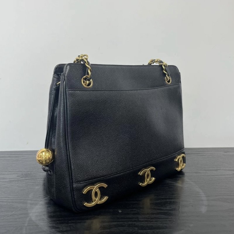CHANEL 黑金金球托特肩背腋下包 31*24*9 98新配件保卡塵袋-1