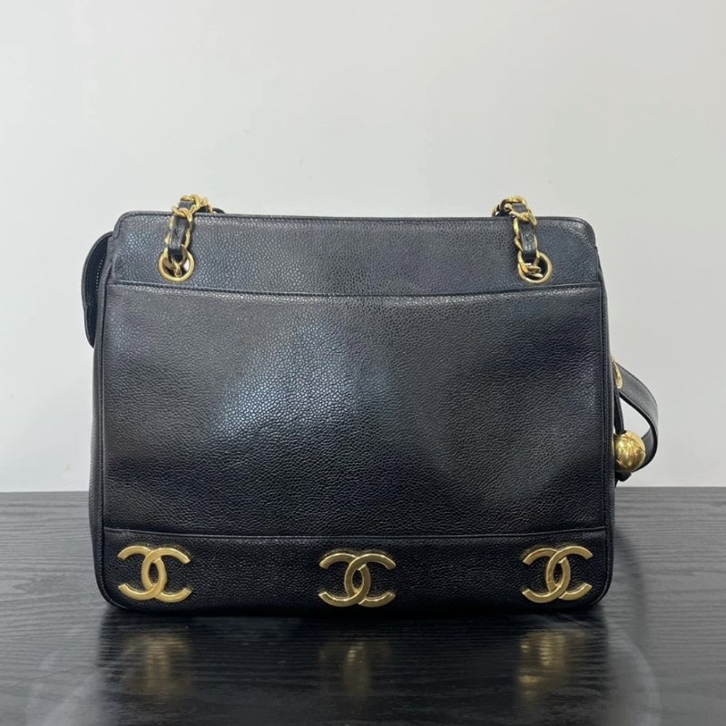 CHANEL 黑金金球托特肩背腋下包 31*24*9 98新配件保卡塵袋-5