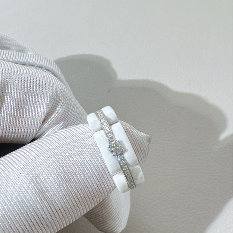 Chanel香奈儿 Ultra系列 白金白陶瓷钻戒-4