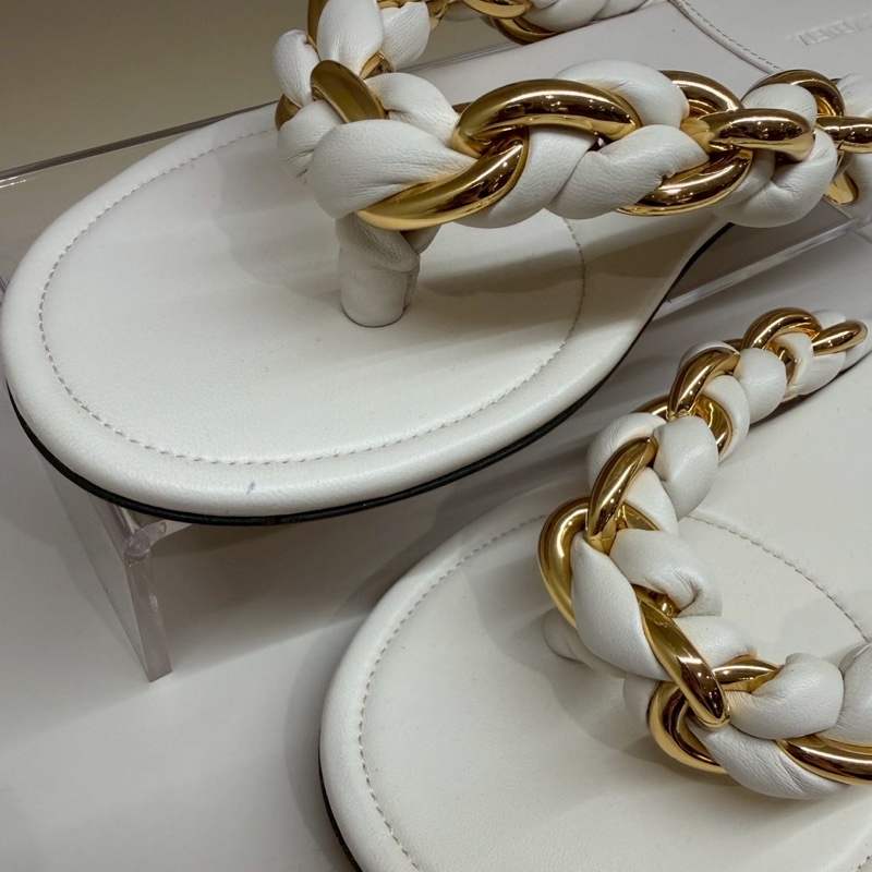 BV 白色編織人字拖 38.5號 全新品-3