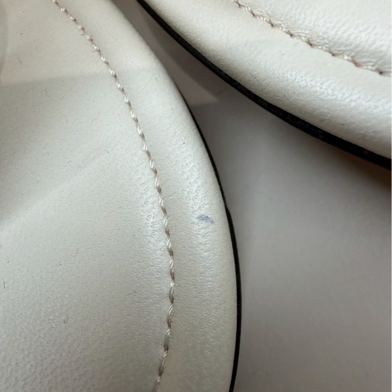 BV 白色編織人字拖 38.5號 全新品-9