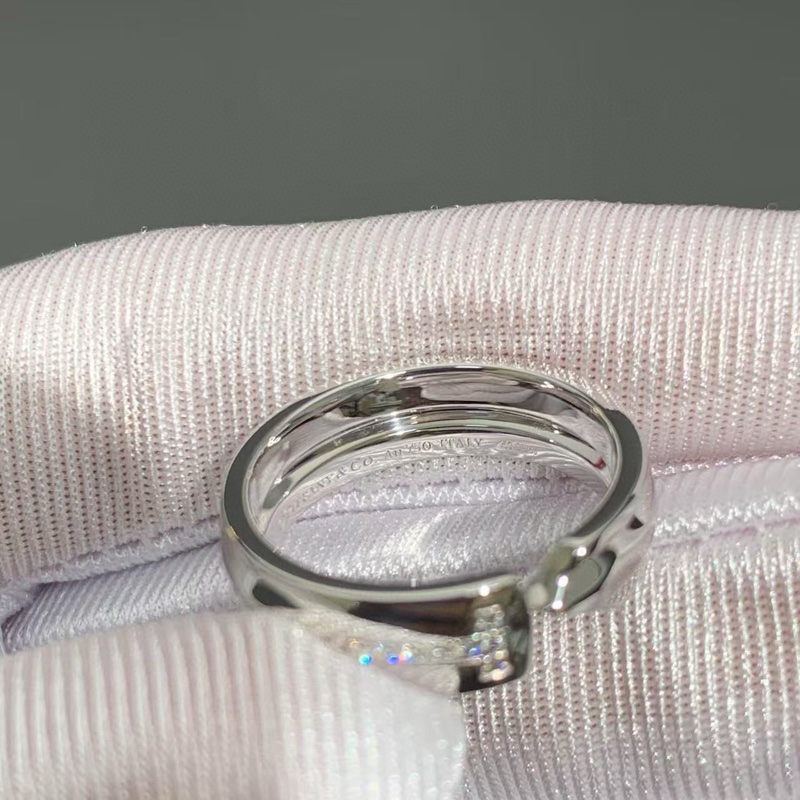 Tiffany蒂芙尼modern keys系列 白金镶钻戒指-4