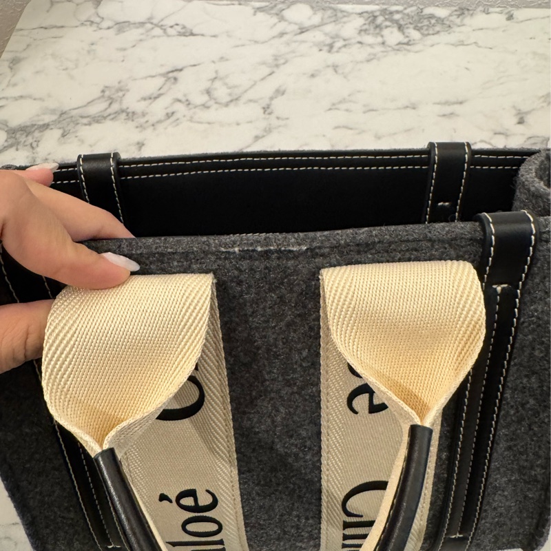 chloe灰色毛絨woody手提斜背包-16