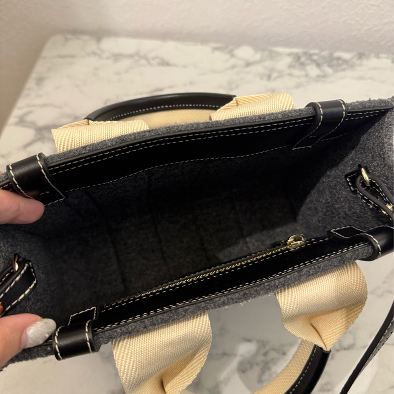 chloe灰色毛絨woody手提斜背包-21