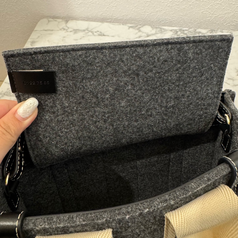 chloe灰色毛絨woody手提斜背包-29