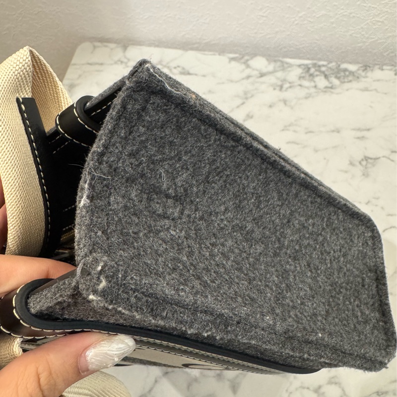 chloe灰色毛絨woody手提斜背包-30