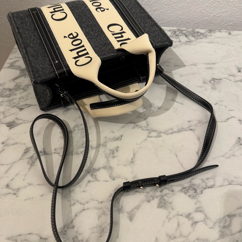 chloe灰色毛絨woody手提斜背包-32