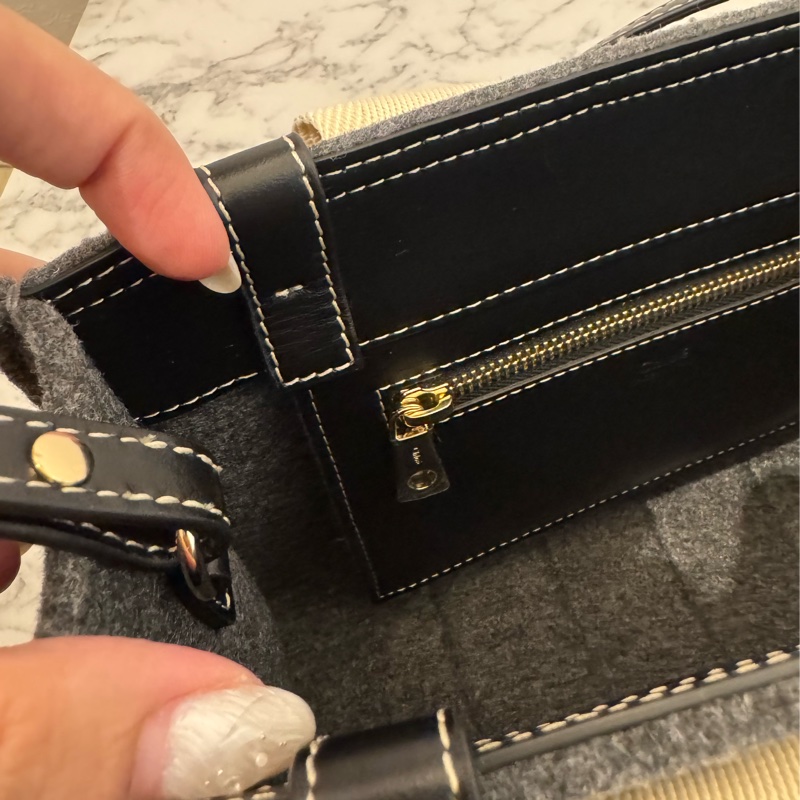 chloe灰色毛絨woody手提斜背包-37