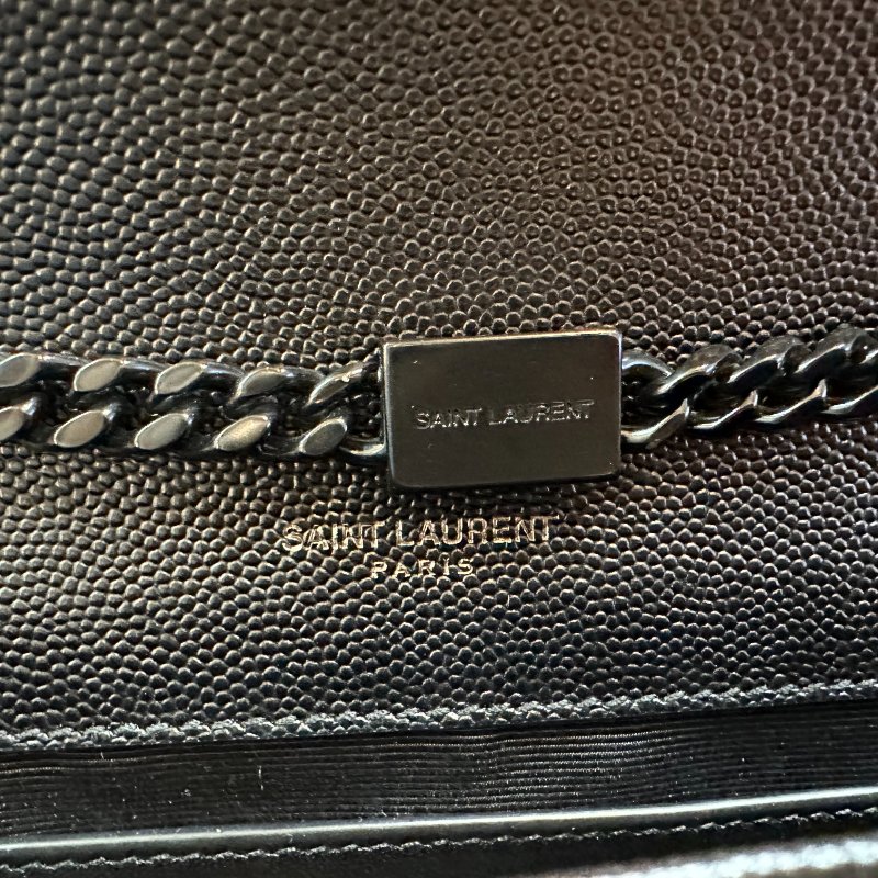 YSL Kate中款粒面皮革鍊帶包-6