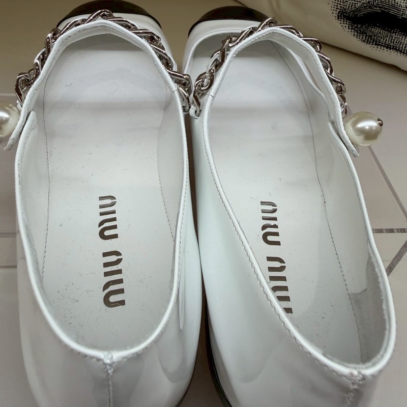 Miu Miu 白色黑方頭娃娃鞋 37.5號-6