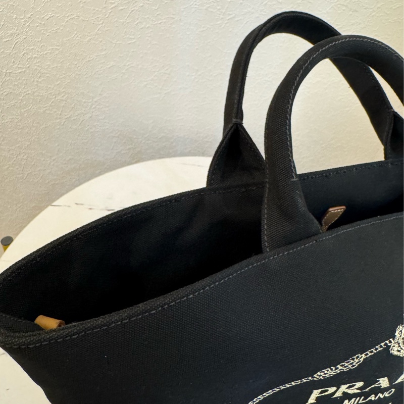 prada黑色布面白logo手提兩用包-11