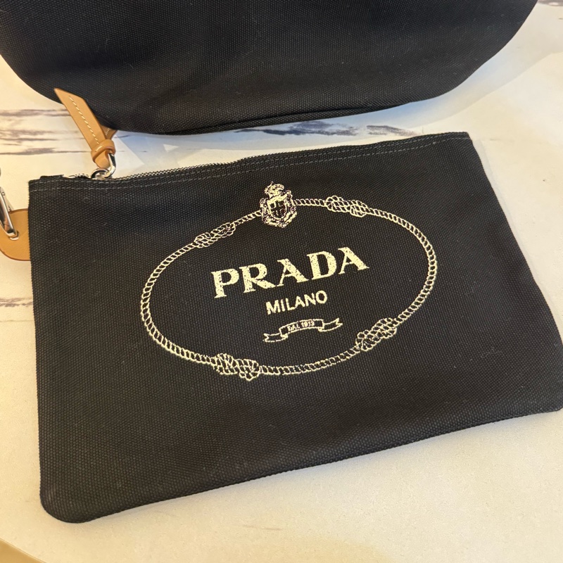 prada黑色布面白logo手提兩用包-27