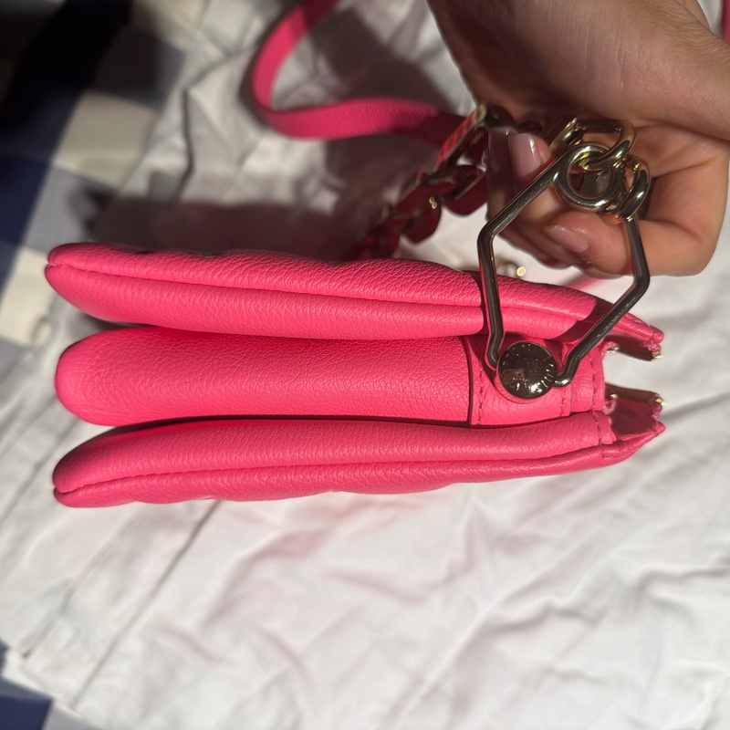 Lv 瑩光粉紅包-6